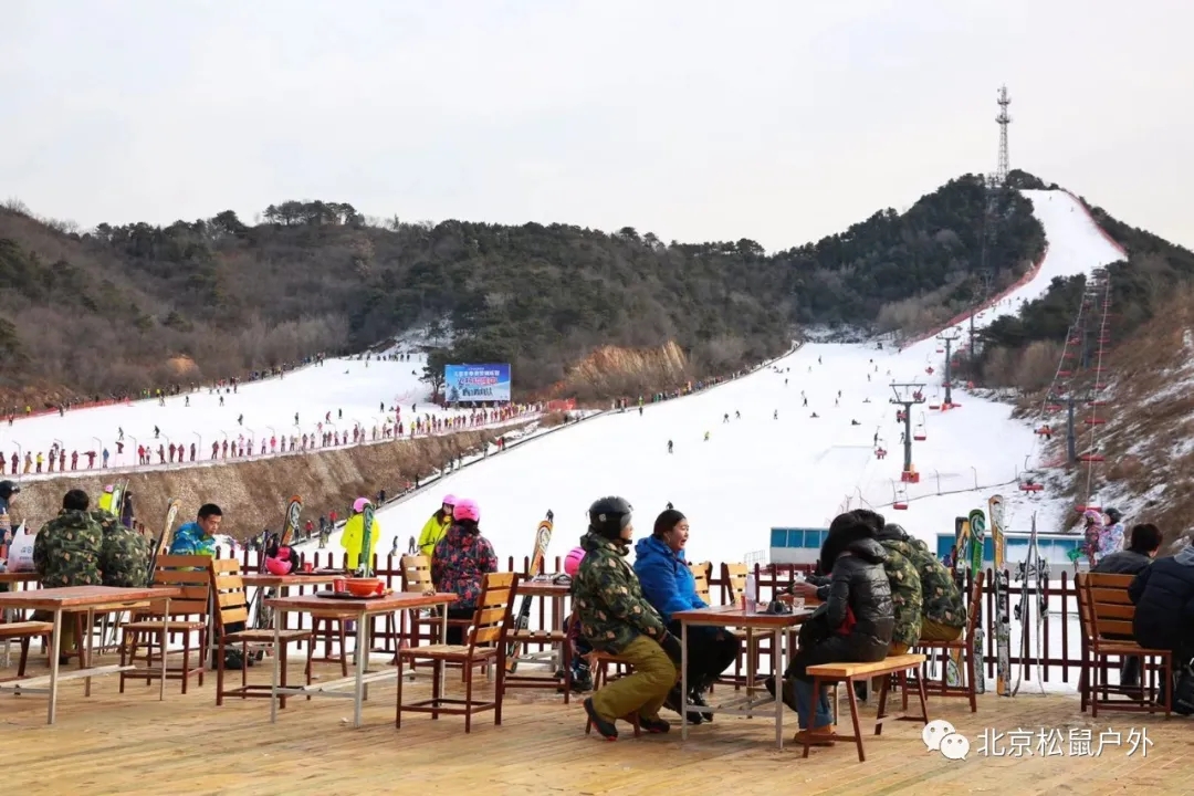 「云佛山滑雪」12.5/6，最后一周特價99元，北京周邊性價比最高的綜合性雪場，雙板免費教